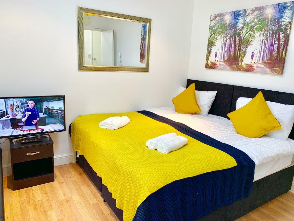 London Studio Apartments, Private Bathrooms And Parking Ilford Exterior foto